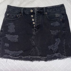 RIPPED JEAN SKIRT